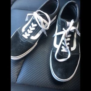 Vans size 9 (men’s)